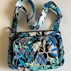 Vera Bradley Floral pattern Crossbody